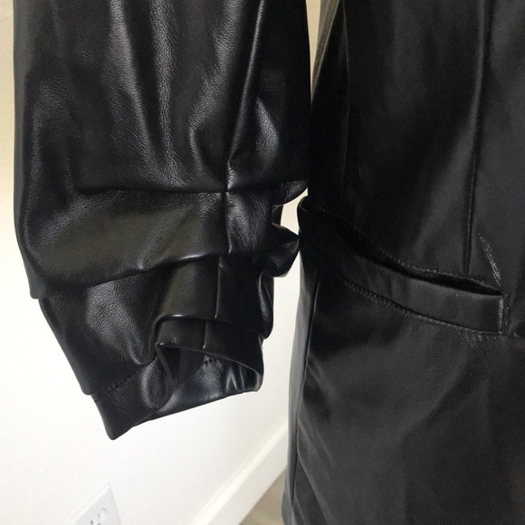 Rachel Zoe Black ruched sleeves blazer - Picture 2 of 5